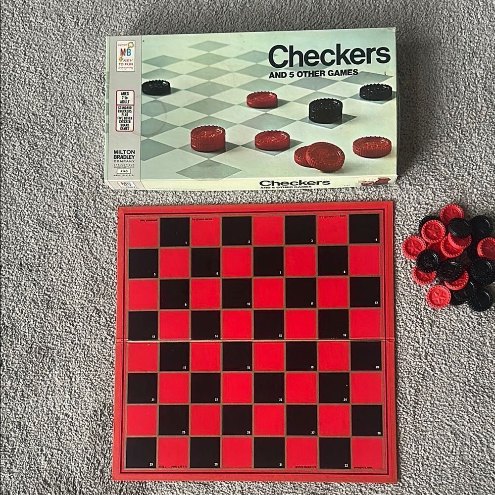 Checkers and Other 5 Games Vintage Boardgame!
